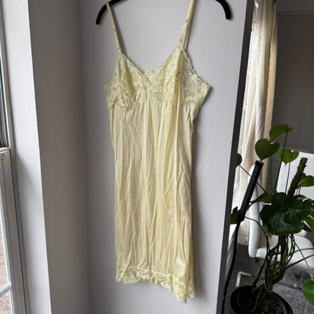 Vintage Vanity Fair Yellow Lace Nighty